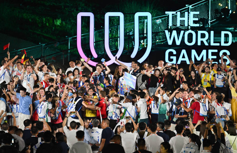 MBcQp, ism, 登上领奖台