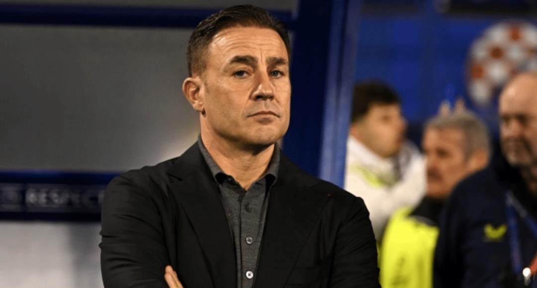 克瑞斯本人, 更是国足吸